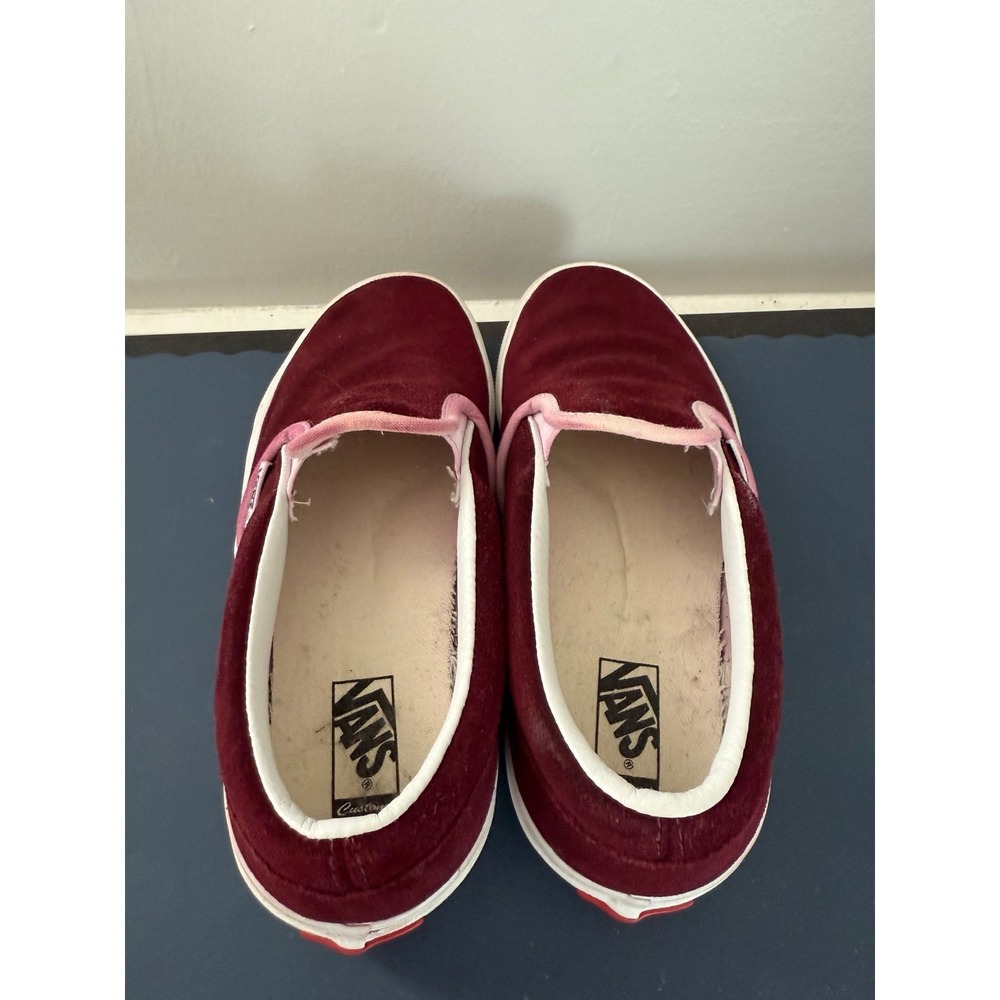 Vans - Picture 2 of 2
